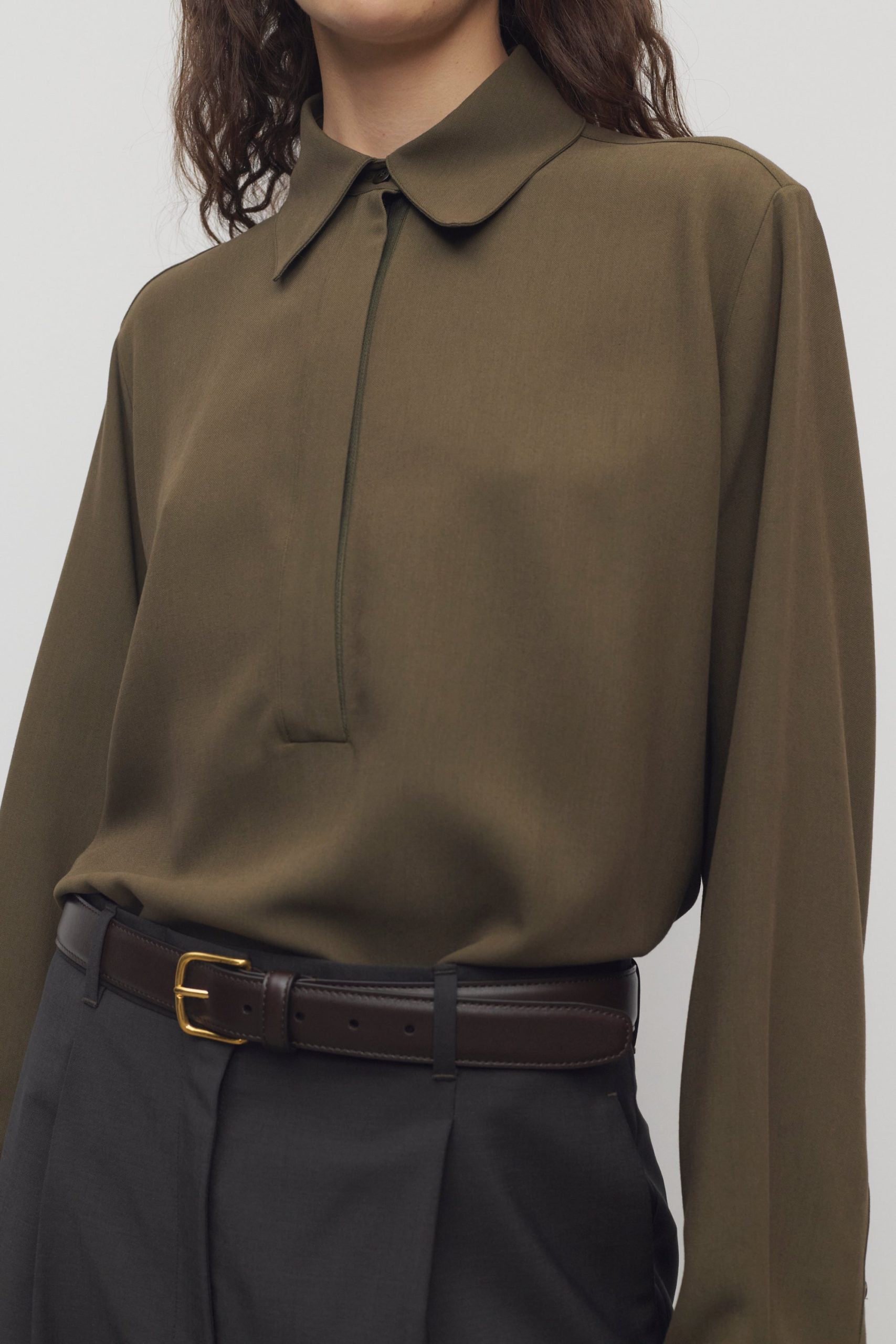 Jana Shirt in Viscose and Silk - Image 6