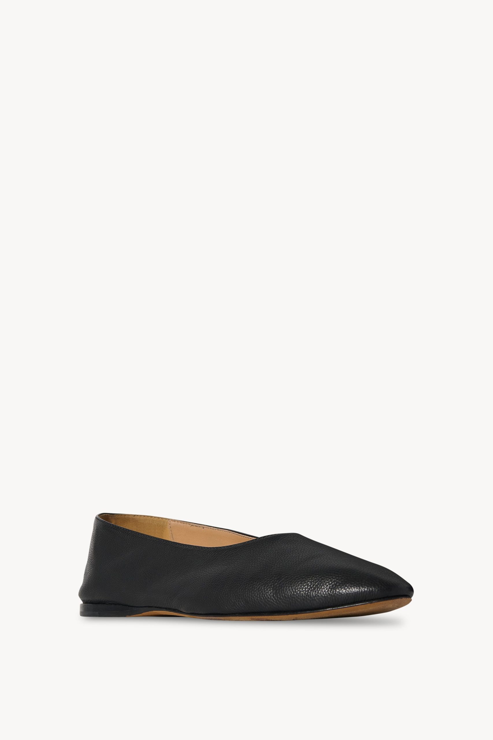 Awar Flat Shoe in Leather - Image 2