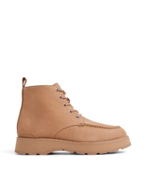 Newbury Chelsea Lug Boot