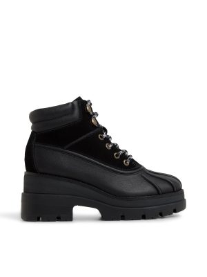 Rocky Hiker Lined Boot